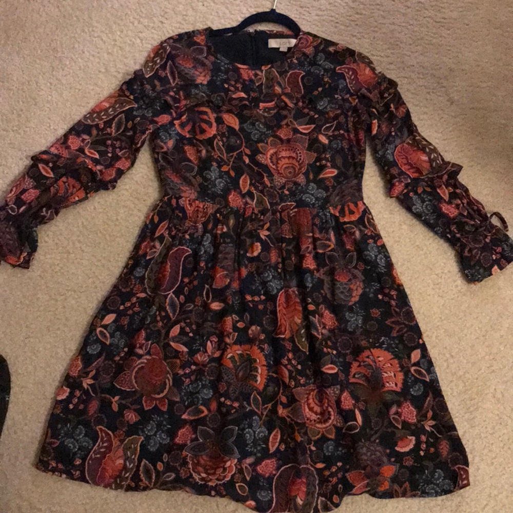 Loft floral dress. Never worn
